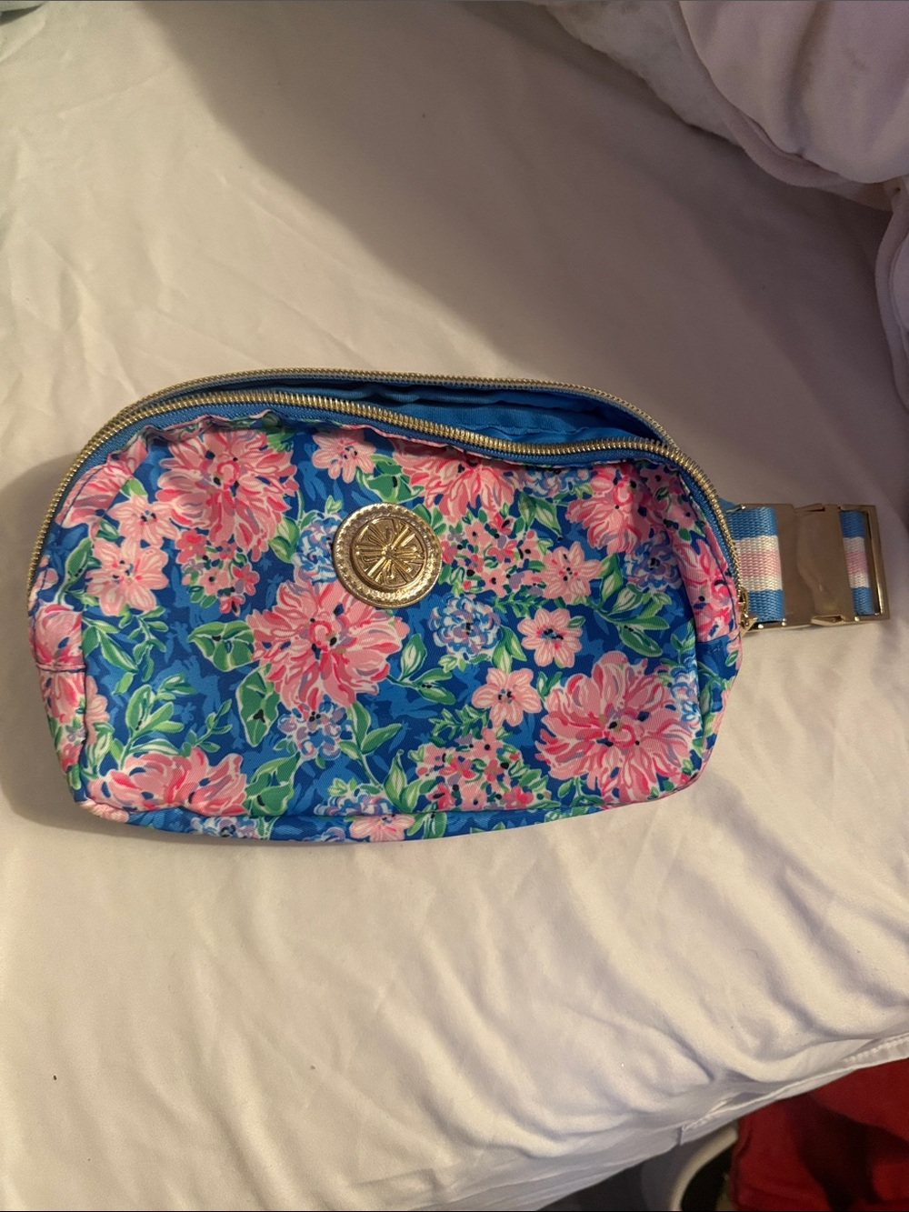 Lilly Pulitzer Blue Floral Pink Belt Bag with Gold Medallion